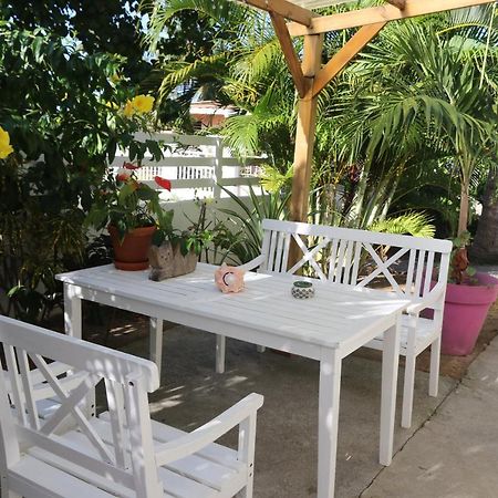 Le Colibri Et Le Frangipanier Apartment La Trinite Bagian luar foto