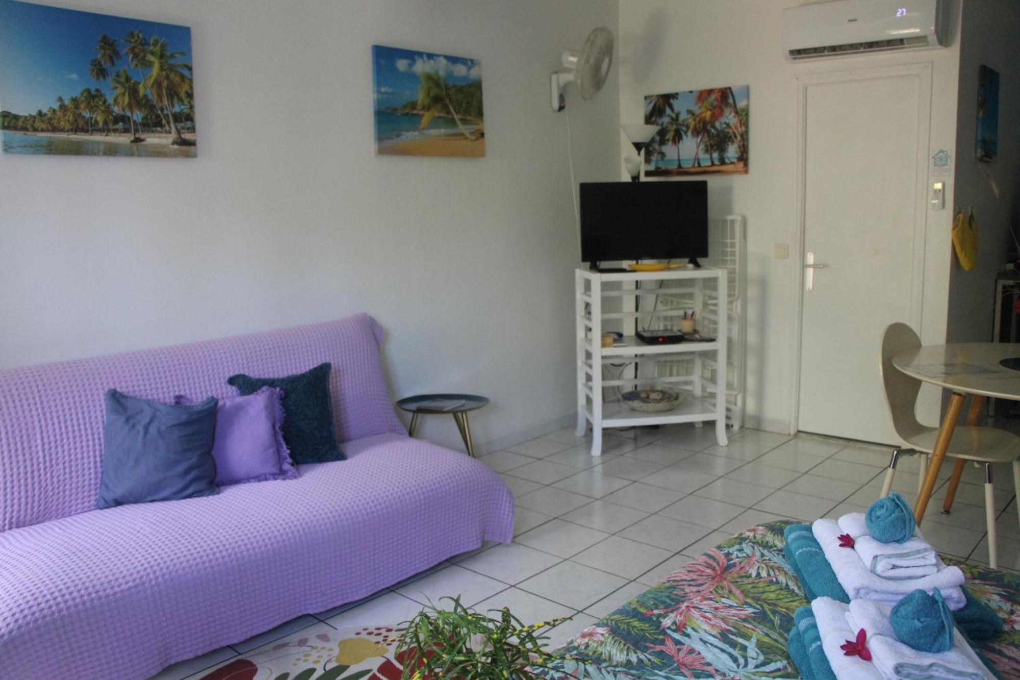 Le Colibri Et Le Frangipanier Apartment La Trinite Bagian luar foto